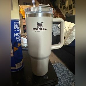 Stanley silt OG 40 oz